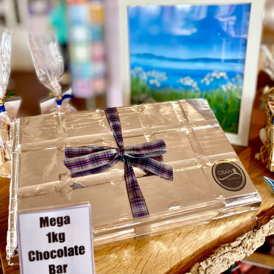 Mega 1kg Chocolate Bar