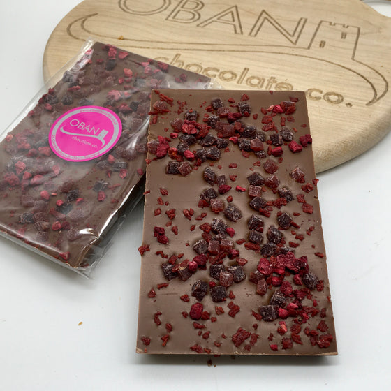 Milk chocolate with Forest Fruits